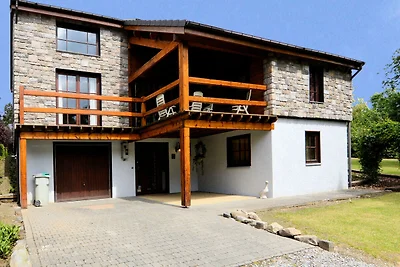 Chalet in Septon mit Terrasse