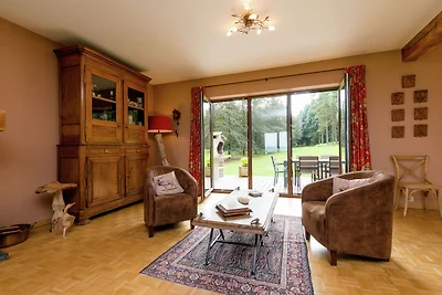 Villa a Erneuville vicino al centro cittא