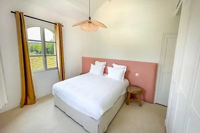 Mediterrane Villa – 6 Schlafzimmer/12 Persone...