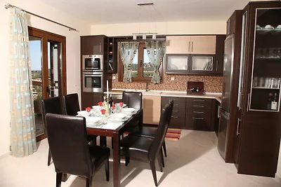 Diamond Villa mit Swimmingpool