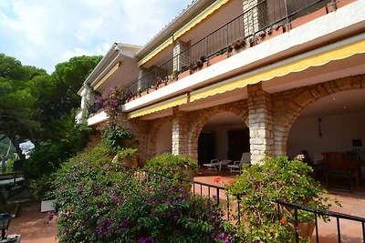 Villa per nove persone vicino a Sa Tuna