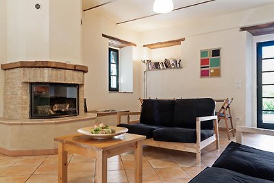 Modernes Landhaus in Serra San Quirico mit...