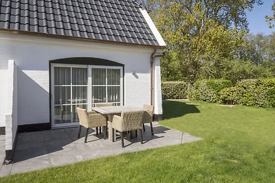 Rustikaler Bauernhof in Texel mit Terrasse