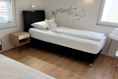 Villa Nižić Makarska -Two Bedroom Apartment W...