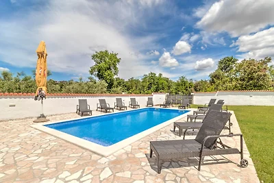 Casa vacanze a Banjole vicino al centro cittא