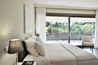 CANNES – Brandneue 2-Zimmer-Wohnung, 15 Gehmi...