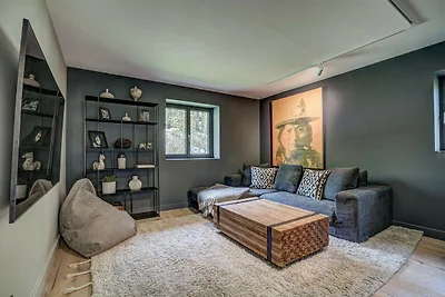 Boutique Chalet near Chamonix Centre & Ski...