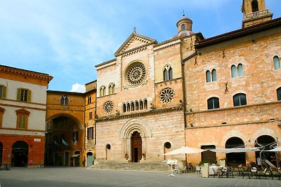 Casa vacanze di lusso a Foligno con piscina