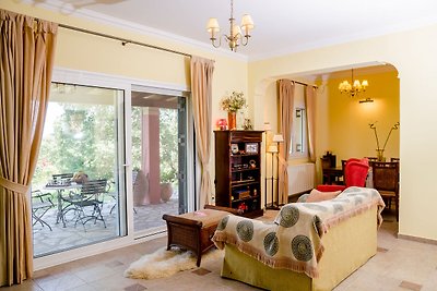 Einladende Villa mit eigenem Pool auf Korfu