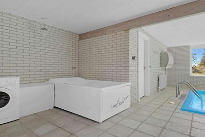 Vakantiehuis in Lokken met sauna