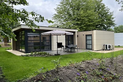 Vakantiehuis in Kaatsheuvel met terras