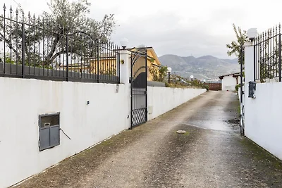 Rilassante Casa Vacanze a Partinico con...