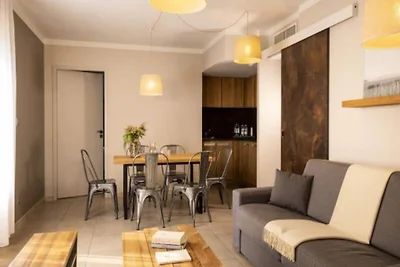 Klassische Lodge mit 2 Schlafzimmern und 4...