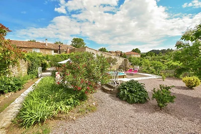 Ferienhaus mit Schwimmbad