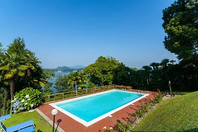 Ferienhaus in Stresa, Italien mit Seeblick