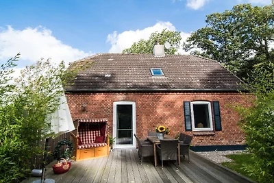 Ferienhaus in Loit mit Schwimmbecken