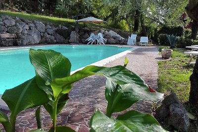 Modernes Ferienhaus mit eigenem Pool in Torri...