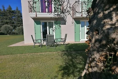 Sunflower Apartment