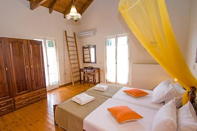 Villa in Chania nahe Almyrida Strand