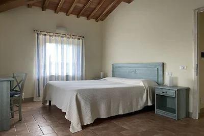 Appartement in een vakantiehuis met zwembad