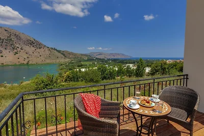 Incredibile cottage a Kavallos vicino al lago