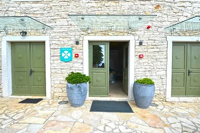 Tranquil Getaway with Shared Pool in Bale - O...