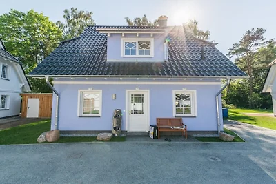 Ferienhaus in Born a. Darß mit Sauna