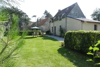 Gîte rurale circondato da alberi da frutto