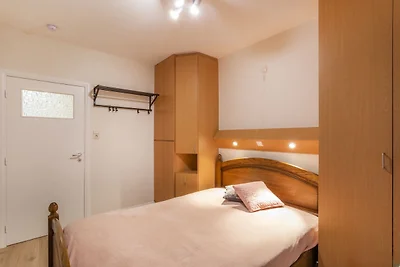 Renovierte Wohnung für 6 Personen geeignet.