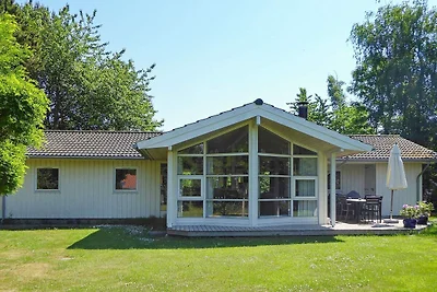 10 Personen Ferienhaus in Græsted-By Traum