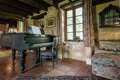 Herrenhaus f�r 17 Personen in der Dordogne