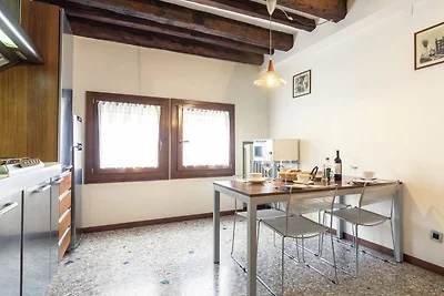 Accattivante appartamento con salotto