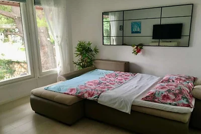 Beach House - 2m from beach - Three Bedroom...