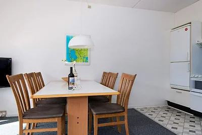 6 persone casa in un parco vacanze a...