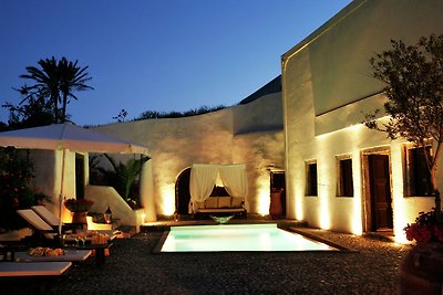 Geräumige Villa in Megalochori Santorini mit...