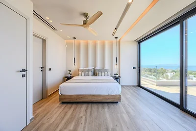 Spaziosa villa con piscina a Heraklion