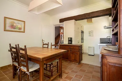 Malerisches Ferienhaus mit Garten