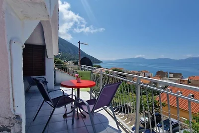 Two Bedroom  Apartment with Terrace and Sea V...