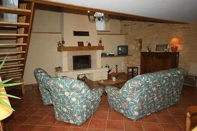 Geräumiges Ferienhaus in Besse mit...