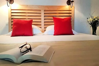 2 kamers 4/6 personen Uitzicht op het zwembad