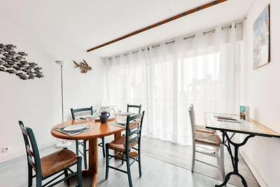 Apartment in Arzon in der Nähe des Strandes v...