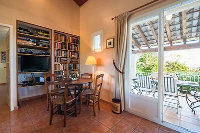 Prächtige Villa mit Pool in Grimaud