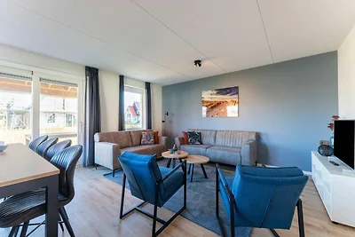 Ferienhaus in Scherpenisse mit Terrasse