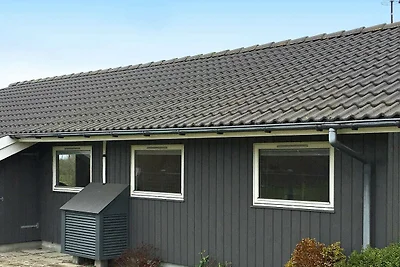 6 Personen Ferienhaus in Nakskov-By Traum