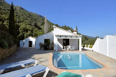Bella casa vacanze con piscina privata