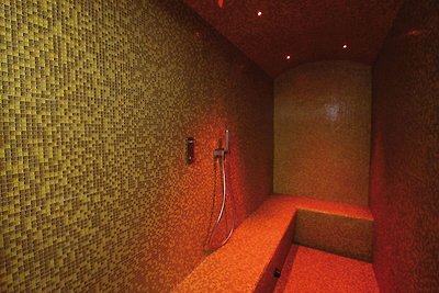 Luxuriöses Loft mit privatem Aufzug in der be...