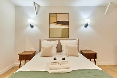 Elegante apartamento con aire acondicionado e...