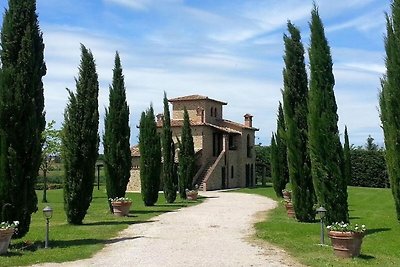 Casa Vacanze Ideale a Sanfatucchio con Piscin...