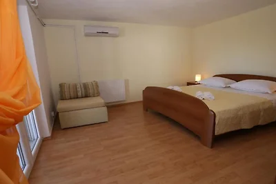 One-Bedroom Apartment With Terrace And Sea Vi...