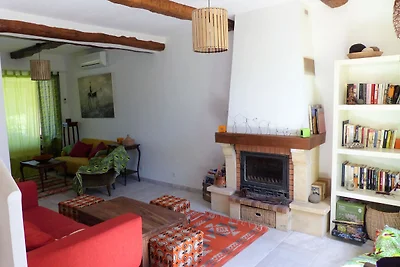Villa in La Motte mit Swimmingpool
